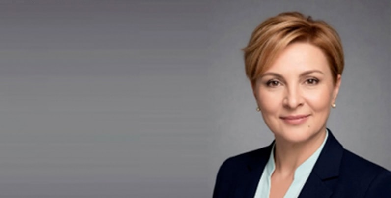 Инна Любимова